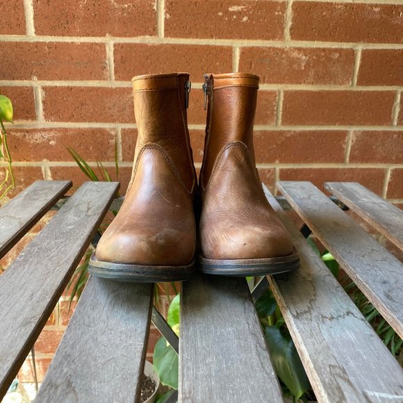 Moroccan handmade genuine leather unisex boots - Picture 3 of 7